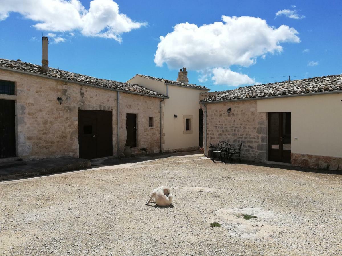 La Dimora Del Decano Villa Scicli Exteriör bild