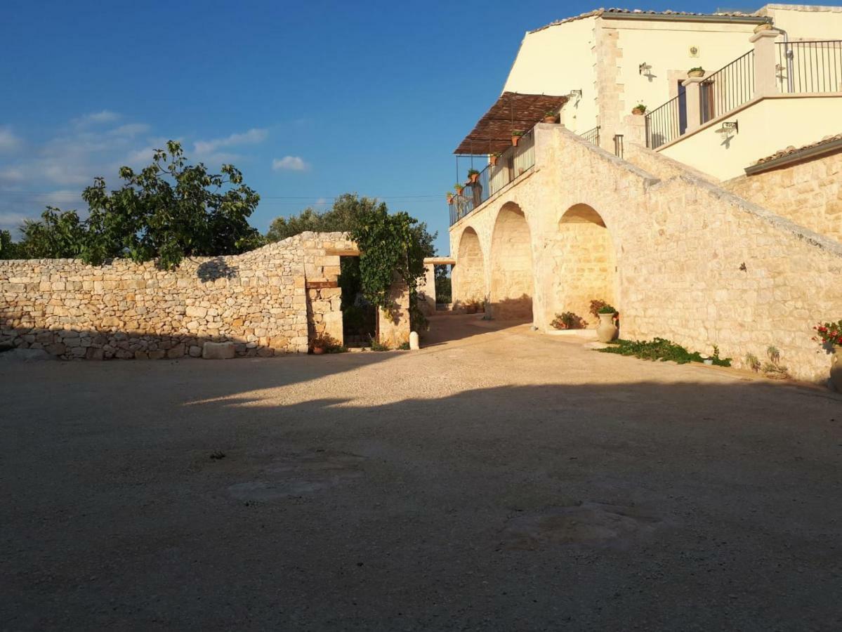 La Dimora Del Decano Villa Scicli Exteriör bild